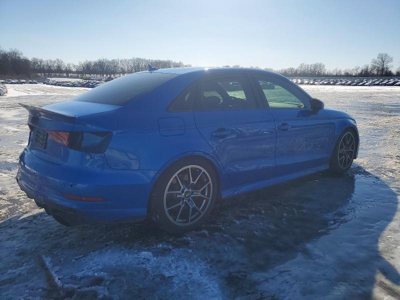 Photo 3 from auction – 2018 AUDI RS3 with VIN WUABWGFF8J1900316