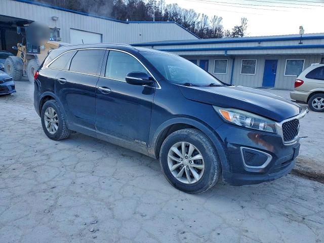 Photo 4 from auction – 2017 KIA SORENTO with VIN 5XYPGDA59HG195095