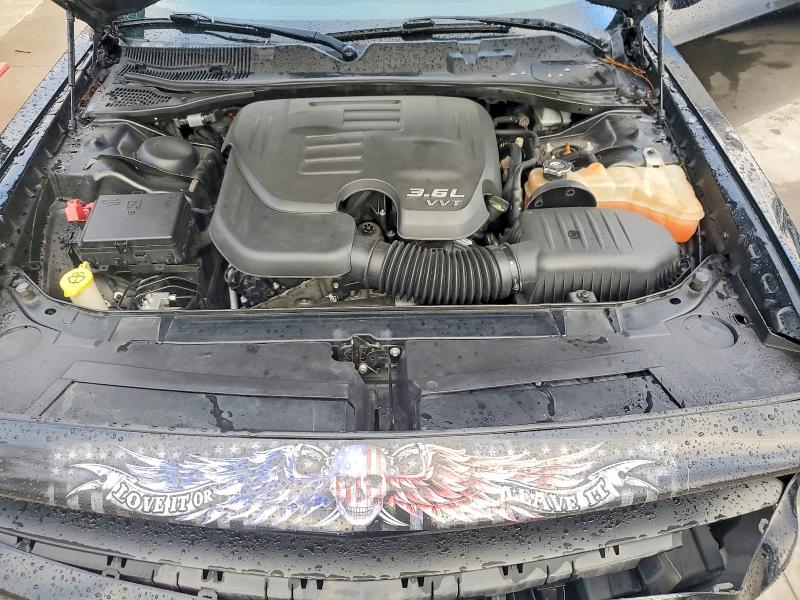 Photo 11 from auction – 2016 DODGE CHALLENGER with VIN 2C3CDZAG9GH240319