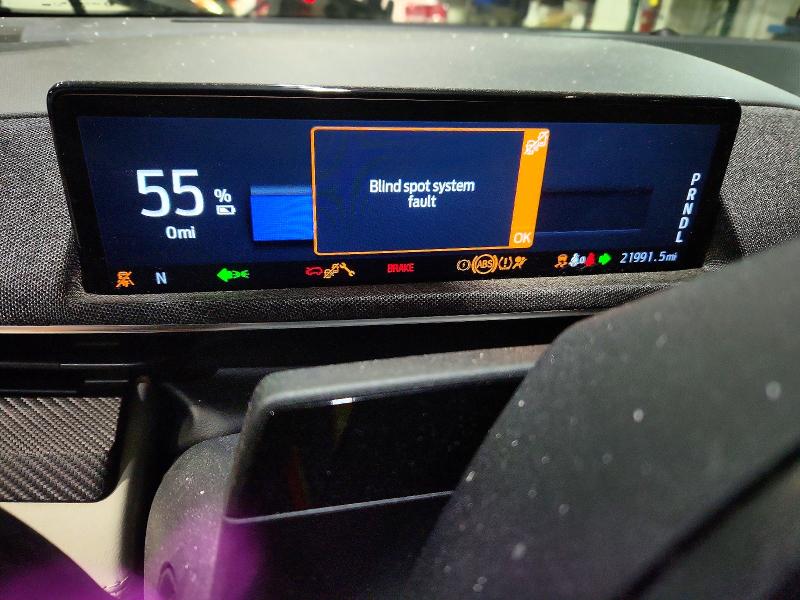 Photo 9 from auction – 2021 FORD MUSTANG MACH-E with VIN 3FMTK3SU8MMA02201