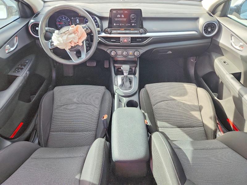 Photo 8 from auction – 2023 KIA FORTE LX with VIN 3KPF24AD6PE597525