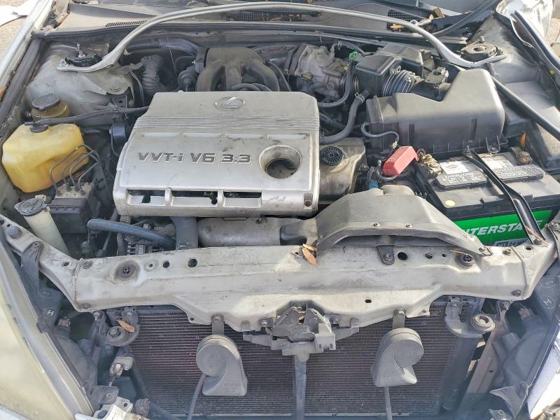 Photo 11 from auction – 2004 LEXUS ES 330 with VIN JTHBA30G545013905