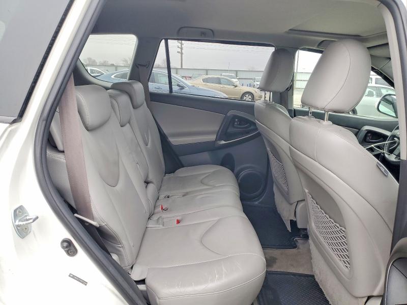 Photo 11 from auction – 2009 TOYOTA RAV4 LIMIT with VIN JTMBK31V795075289