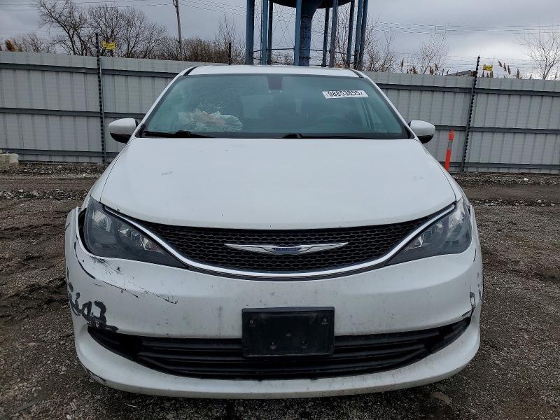 Photo 5 from auction – 2017 CHRYSLER PACIFICA T with VIN 2C4RC1DG5HR592394