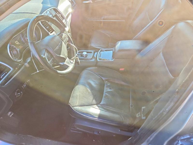 Photo 7 from auction – 2016 CHRYSLER 300C with VIN 2C3CCAEG5GH216615