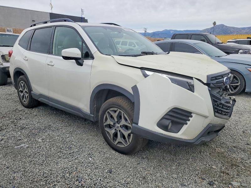 Photo 4 from auction – 2022 SUBARU FORESTER with VIN JF2SKADC7NH430440