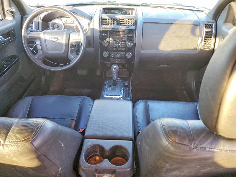 Photo 8 from auction – 2009 FORD ESCAPE LIM with VIN 1FMCU94G09KB96970