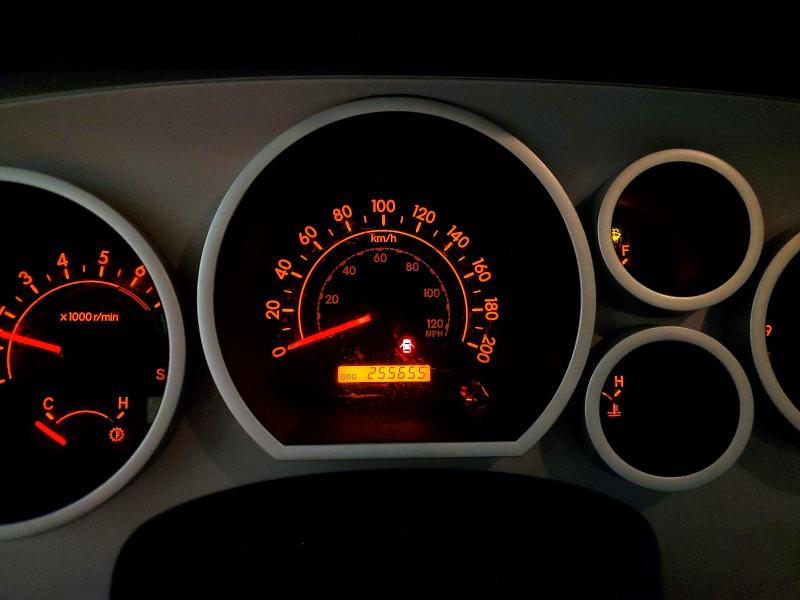 Photo 9 from auction – 2008 TOYOTA SEQUOIA with VIN 5TDBT64A08S000238