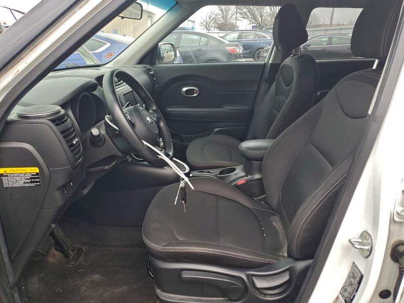 Photo 7 from auction – 2017 KIA SOUL with VIN KNDJN2A22H7429726
