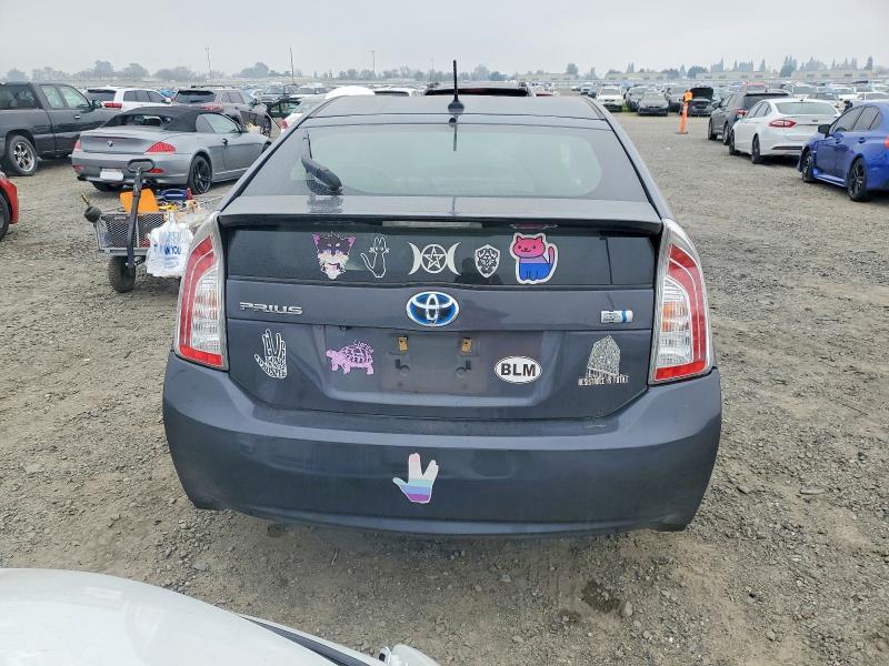 Photo 6 from auction – 2015 TOYOTA PRIUS with VIN JTDKN3DU5F1895691