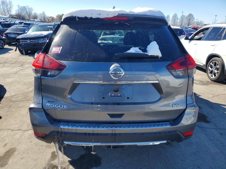 Photo 6 from auction – 2017 NISSAN ROGUE S with VIN KNMAT2MT7HP555946