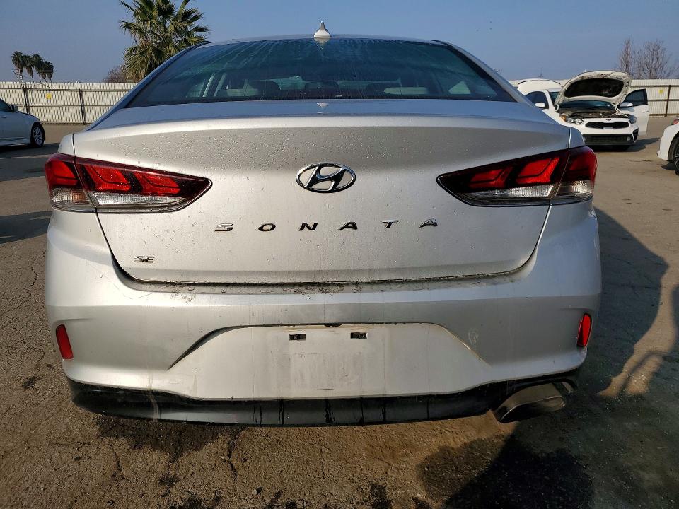 Photo 6 from auction – 2019 HYUNDAI SONATA with VIN 5NPE24AFXKH768861