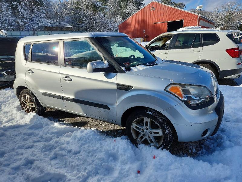 Снимка 4 от търг – 2011 KIA SOUL + с VIN KNDJT2A23B7260622