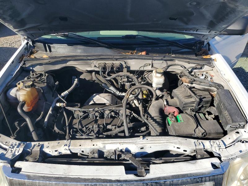 Photo 12 from auction – 2008 FORD ESCAPE XLS with VIN 1FMCU02Z18KA38605