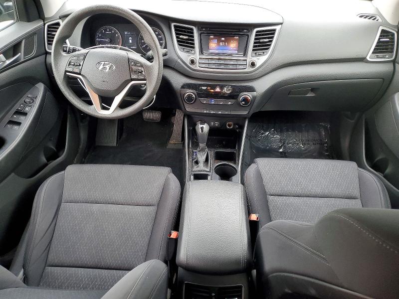 Photo 8 from auction – 2017 HYUNDAI TUCSON with VIN KM8J3CA27HU493463