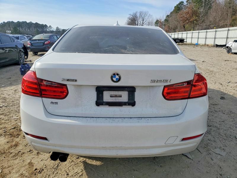 Photo 6 from auction – 2015 BMW 328 XI with VIN WBA3B3G50FNR87945
