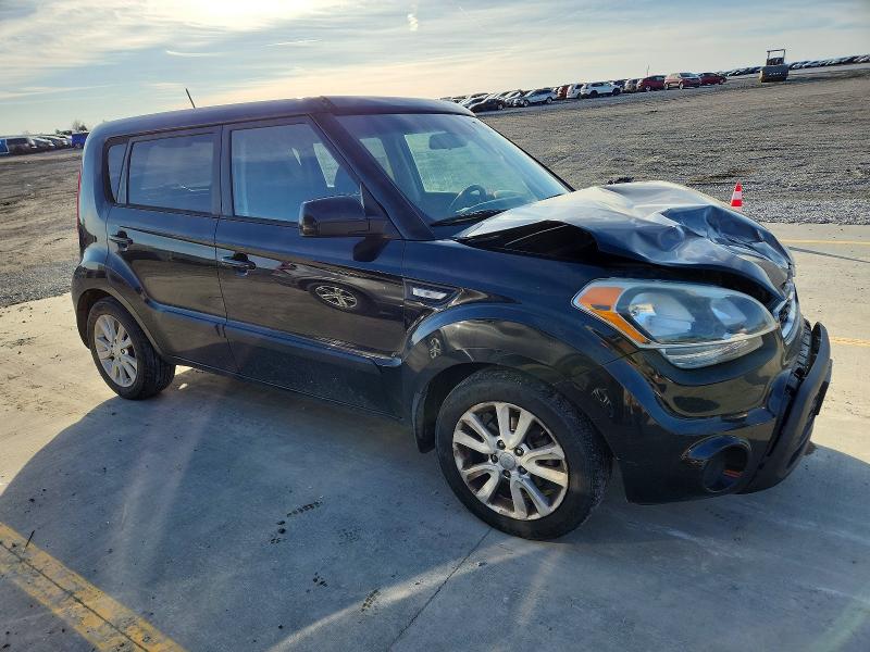 Photo 4 from auction – 2013 KIA SOUL with VIN KNDJT2A5XD7610387