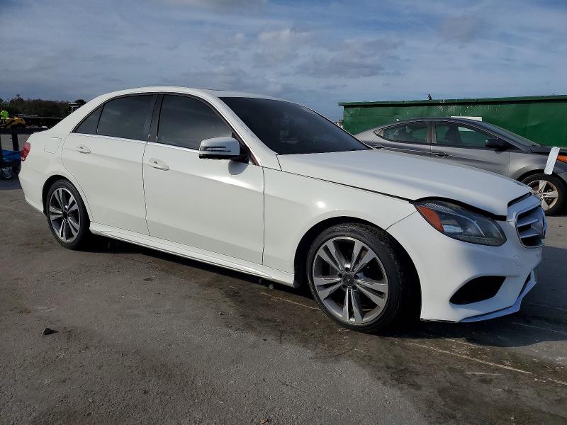 Photo 4 from auction – 2014 MERCEDES-BENZ E 350 with VIN WDDHF5KB9EB030984