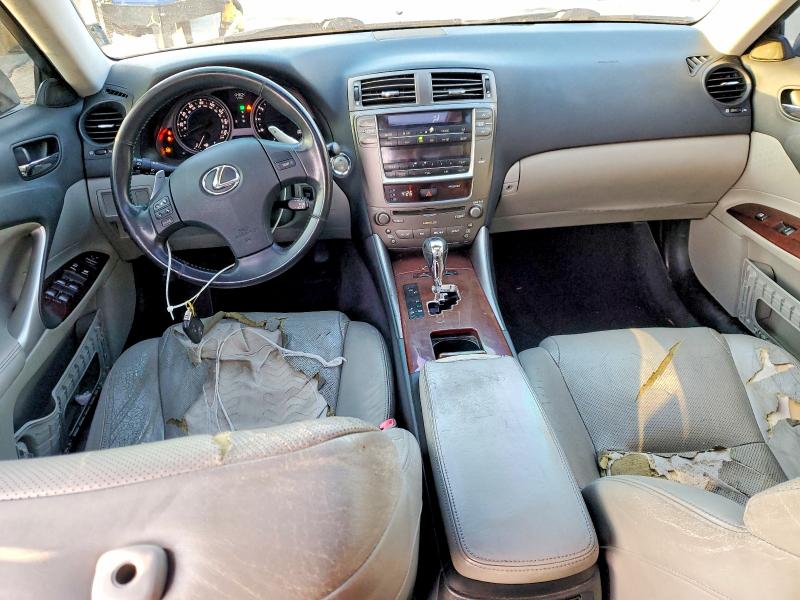Photo 8 from auction – 2006 LEXUS IS250 with VIN JTHBK262865015492