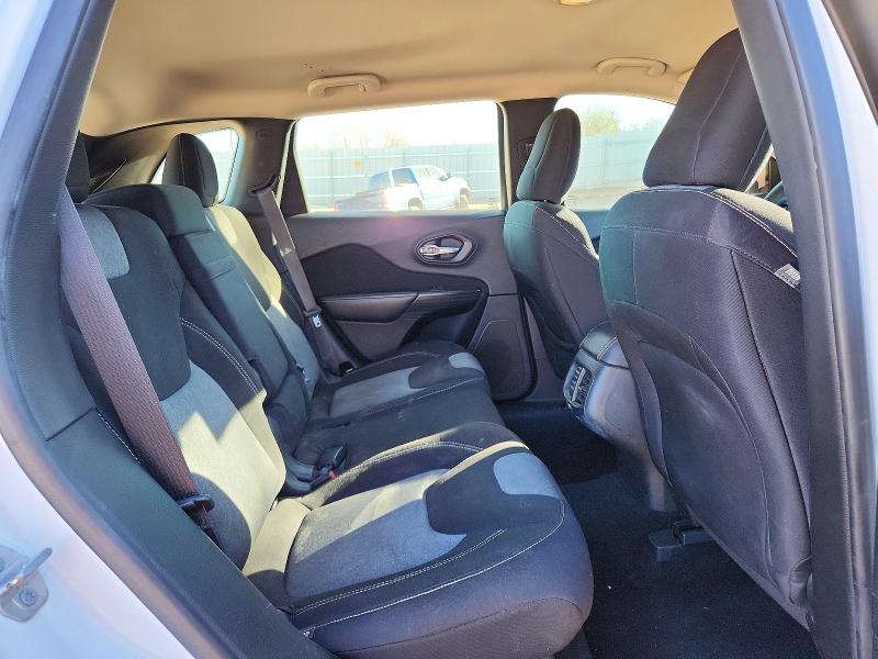 Photo 11 from auction – 2015 JEEP CHEROKEE with VIN 1C4PJMAB7FW764971