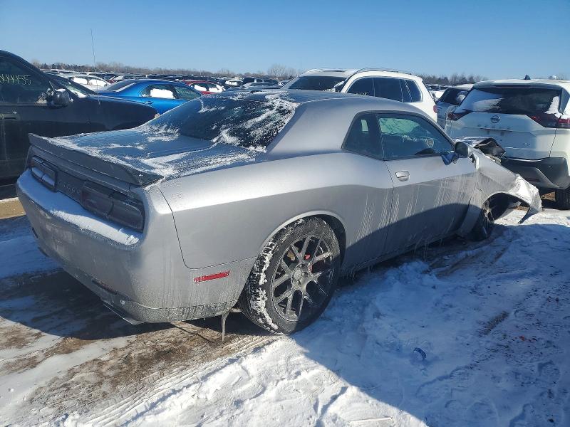 Photo 3 from auction – 2016 DODGE CHALLENGER with VIN 2C3CDZBT5GH193527