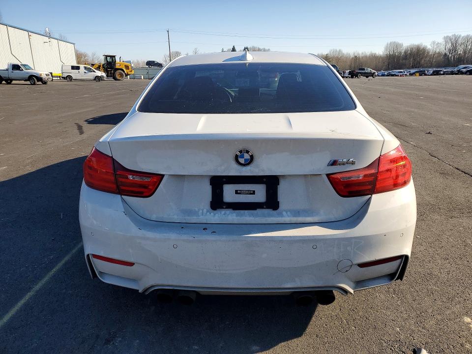 Photo 6 from auction – 2015 BMW M4 with VIN WBS3R9C55FK333931