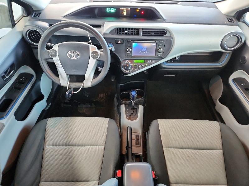 Photo 8 from auction – 2012 TOYOTA PRIUS C with VIN JTDKDTB35C1509358