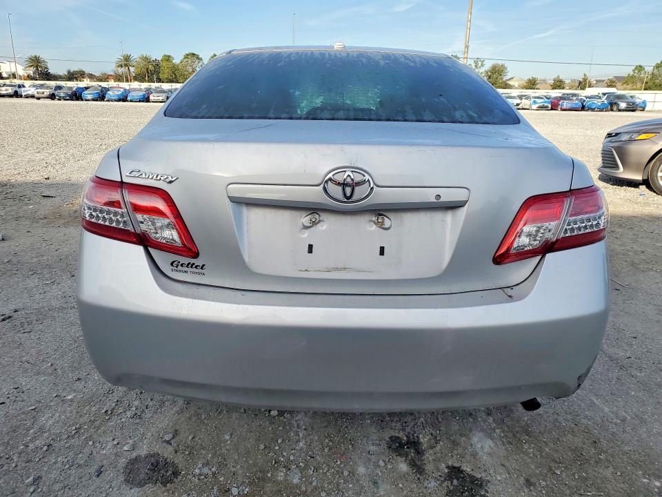 Photo 6 from auction – 2011 TOYOTA CAMRY BASE with VIN 4T1BF3EK5BU751394