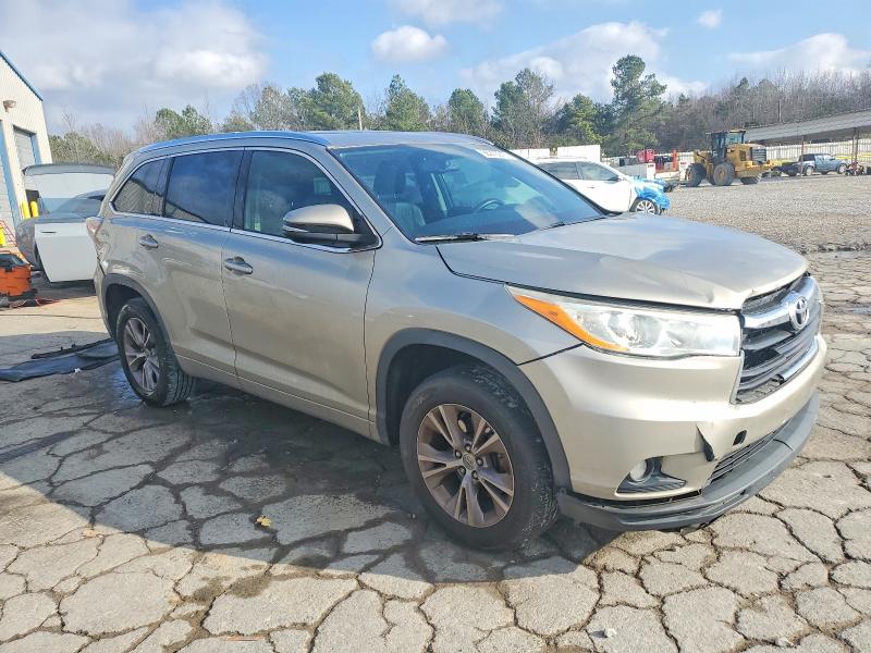 Photo 4 from auction – 2014 TOYOTA HIGHLANDER with VIN 5TDKKRFH4ES011589