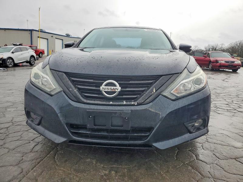 Photo 5 from auction – 2017 NISSAN ALTIMA 2.5 with VIN 1N4AL3AP2HC483905