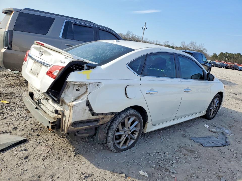 Photo 3 from auction – 2015 NISSAN SENTRA with VIN 3N1AB7AP4FY262835