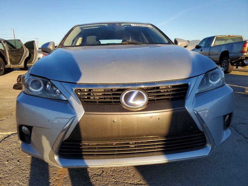 Photo 5 from auction – 2016 LEXUS CT 200 with VIN JTHKD5BH5G2278676