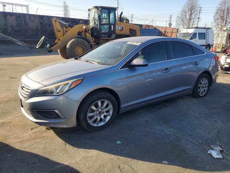 HYUNDAI SONATA SE 2016 with VIN 5NPE24AF7GH375116 - Photo from auction