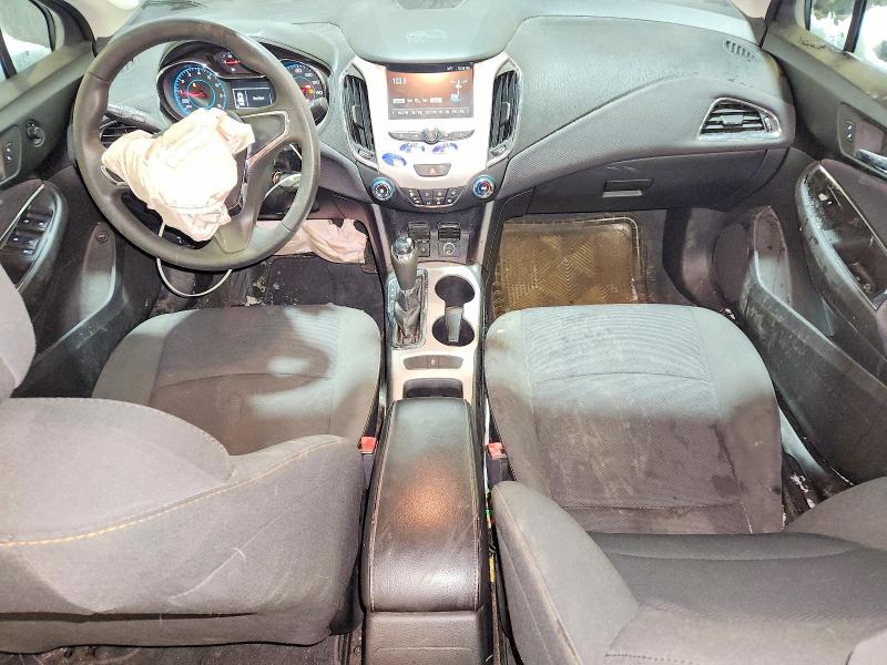 Photo 8 from auction – 2017 CHEVROLET CRUZE LS with VIN 1G1BC5SM4H7243223