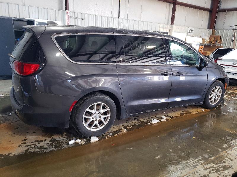 Photo 3 from auction – 2019 CHRYSLER PACIFICA T with VIN 2C4RC1DG0KR704848