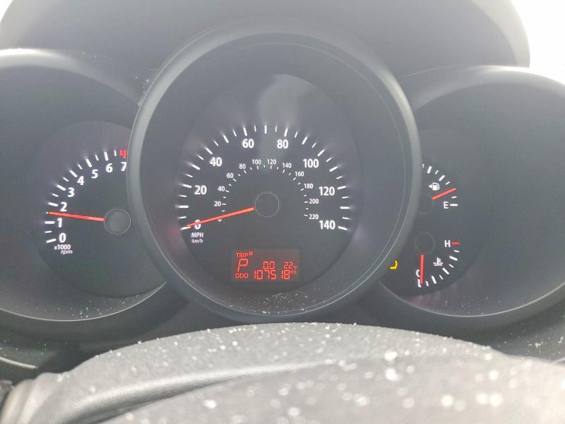 Photo 9 from auction – 2012 KIA SOUL with VIN KNDJT2A56C7471583