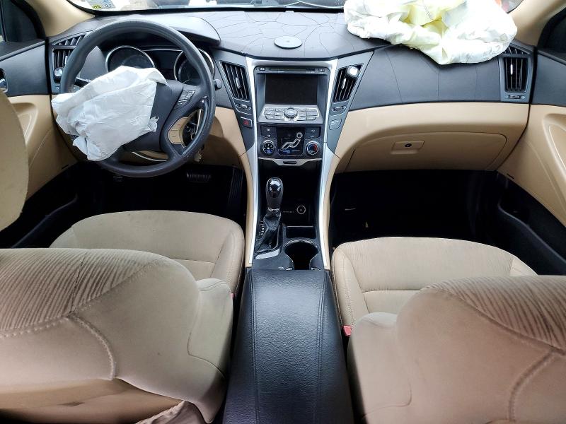 Photo 8 from auction – 2011 HYUNDAI SONATA with VIN 5NPEB4AC6BH026463