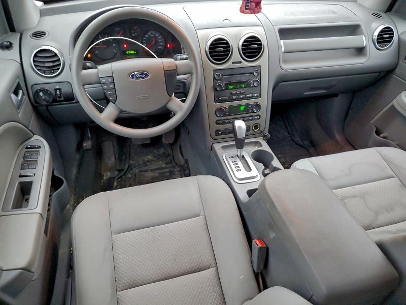 Photo 8 from auction – 2005 FORD FREESTYLE with VIN 1FMZK01175GA07076