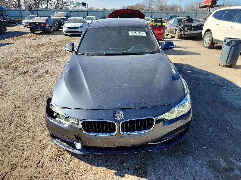 Photo 5 from auction – 2017 BMW 330 XI with VIN WBA8D9G37HNU65740