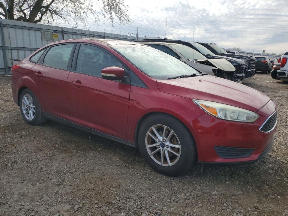 Photo 4 from auction – 2015 FORD FOCUS SE with VIN 1FADP3F23FL334043