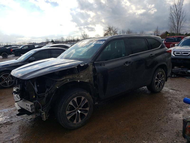 TOYOTA HIGHLANDER 2022 with VIN 5TDGZRBH7NS221367 - Photo from auction
