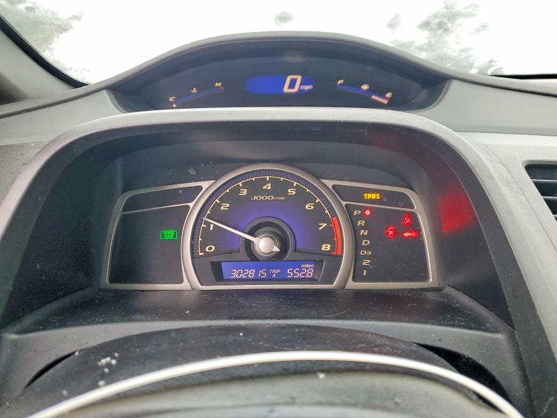 Photo 9 from auction – 2010 HONDA CIVIC EX with VIN 19XFA1F84AE024840