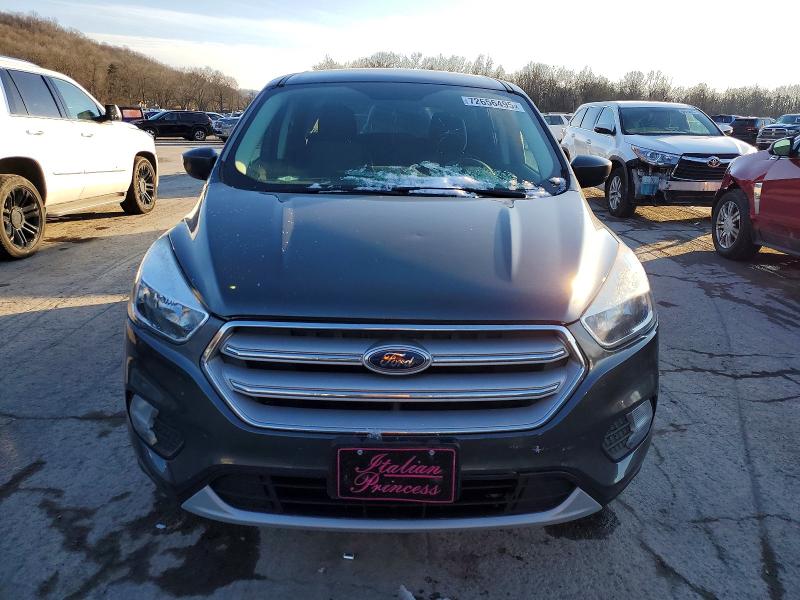 Photo 5 from auction – 2019 FORD ESCAPE with VIN 1FMCU9GD3KUA45343