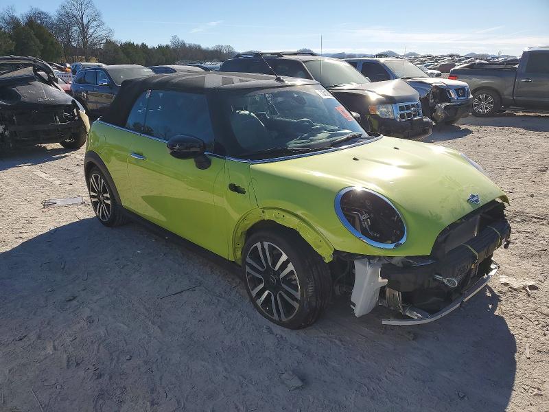 Photo 4 from auction – 2022 MINI COOPER with VIN WMW23DL01N3N43301