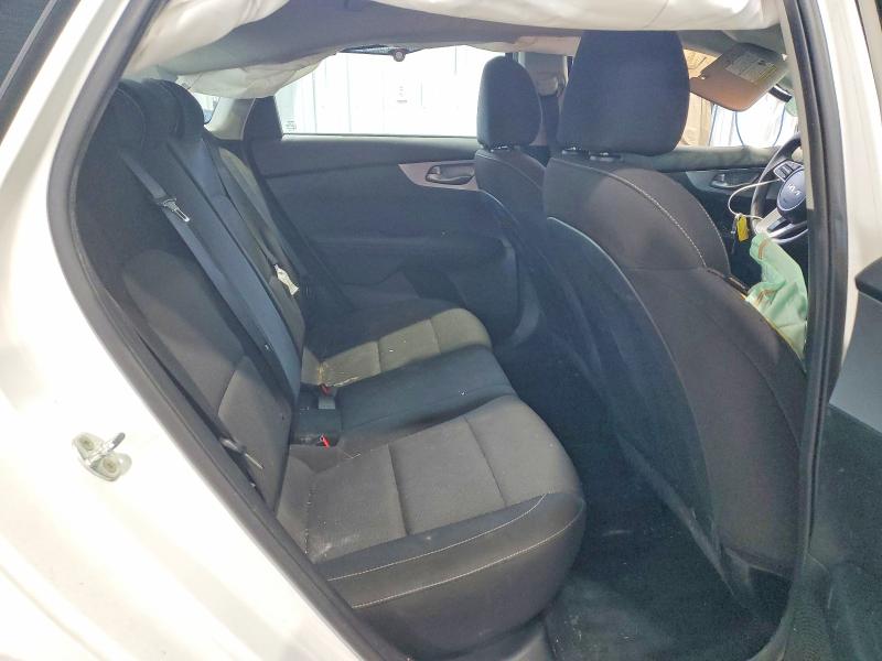 Photo 10 from auction – 2023 KIA FORTE LX with VIN 3KPF24AD2PE510199