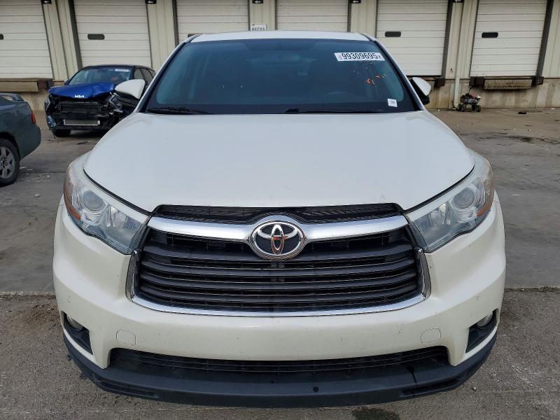 Photo 5 from auction – 2016 TOYOTA HIGHLANDER with VIN 5TDBKRFH3GS346099