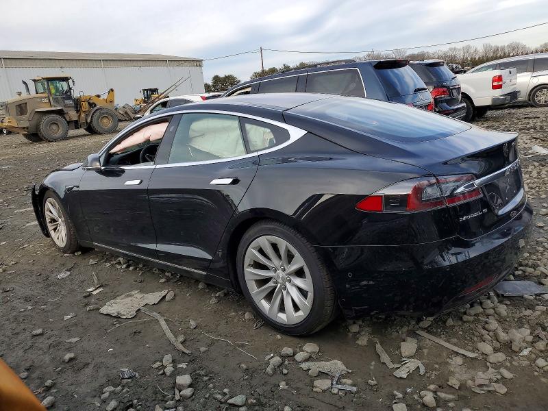 Photo 2 from auction – 2017 TESLA MODEL S with VIN 5YJSA1E25HF232614