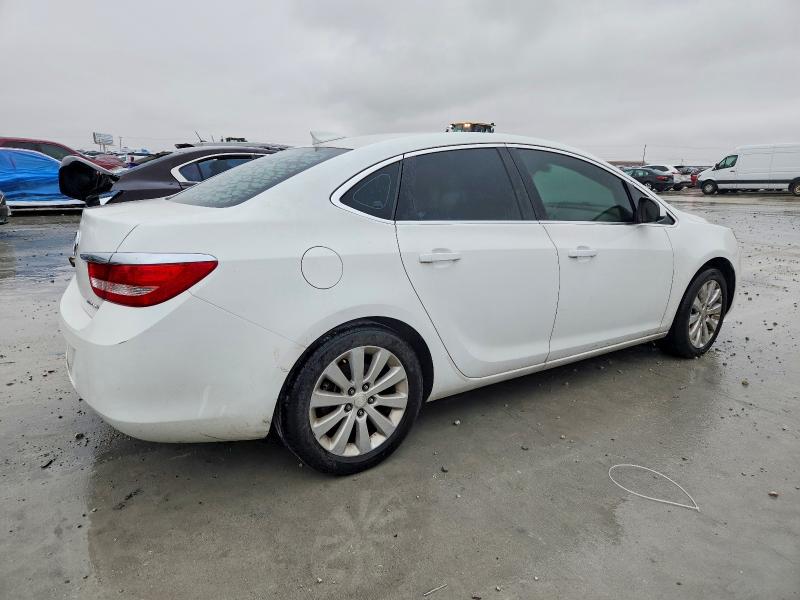 Photo 3 from auction – 2016 BUICK VERANO with VIN 1G4PP5SK7G4109916