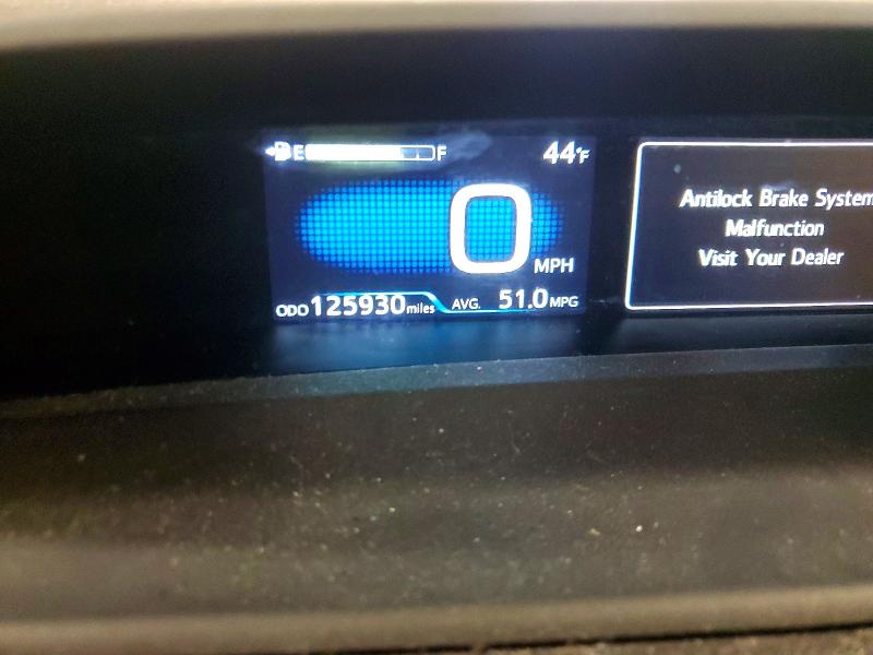 Photo 9 from auction – 2016 TOYOTA PRIUS with VIN JTDKARFU2G3014365