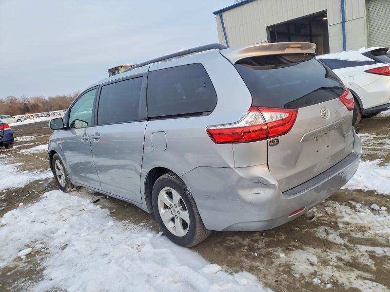 Photo 2 from auction – 2016 TOYOTA SIENNA with VIN 5TDKK3DCXGS694177